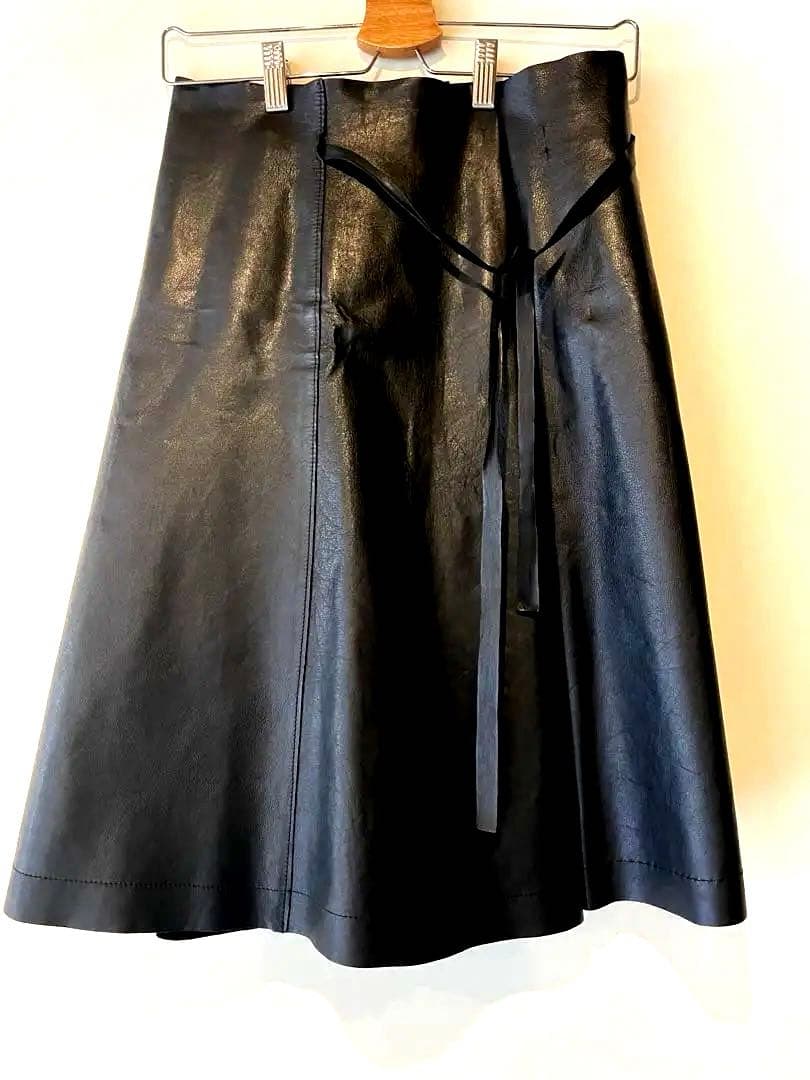 購*！様 トリココムデギャルソン tricot GARCONS レザーラップスカ