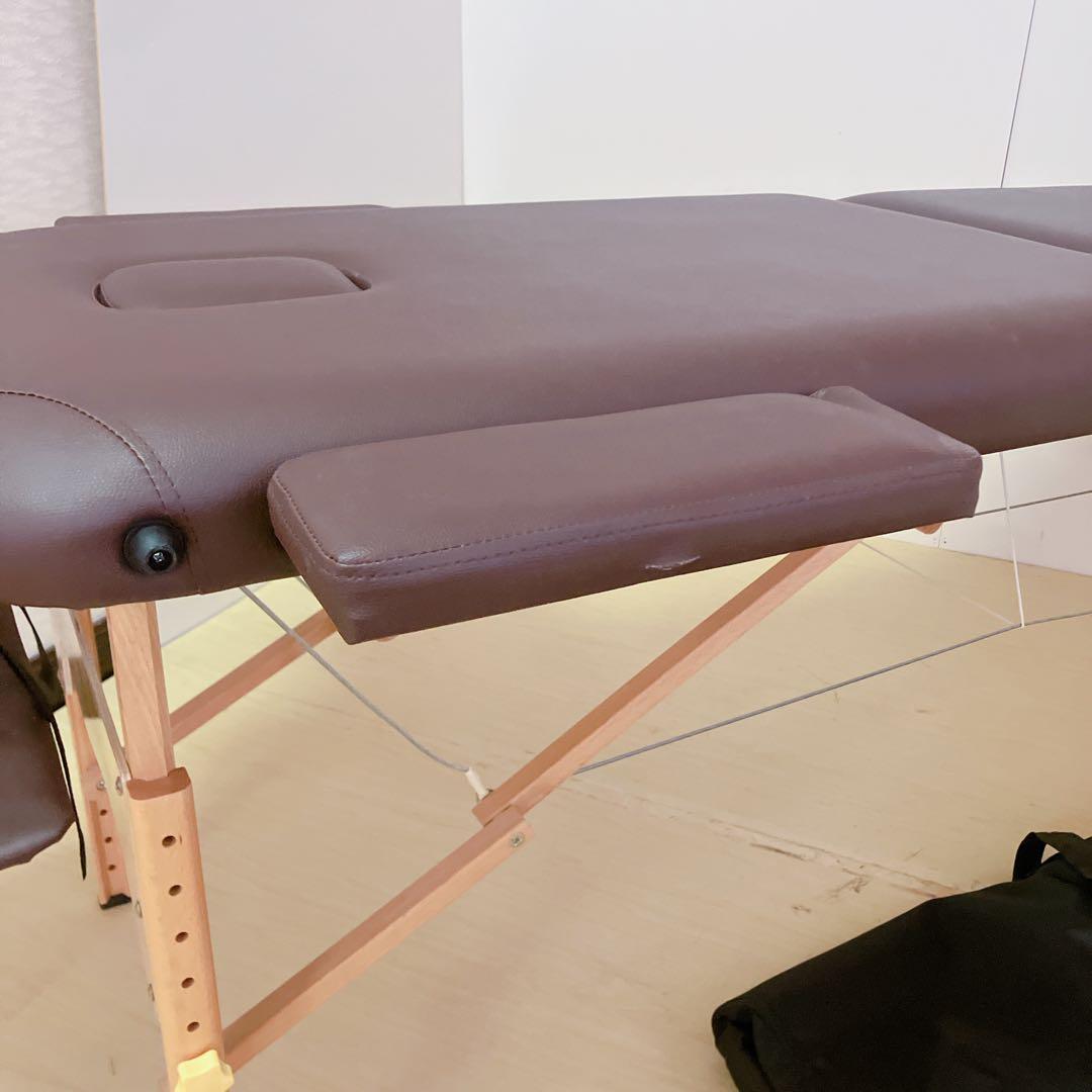 折りたたみ　エステベッド　マッサージベッド　持ち運びカバー付き　簡易ベッド