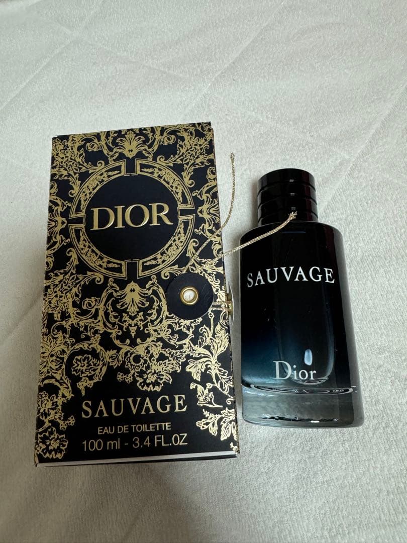 限定品 Dior ソヴァージュ オードュトワレ 100ml 新品未使用