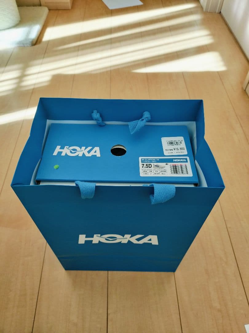 みーちゃま【美品　正規品】HOKA　CLIFTON10 25.5cm