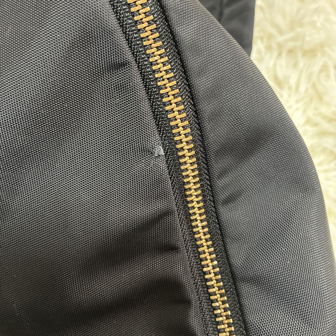 アニエスベー リュックサック A4大容量 ナイロン 黒 ロゴプレート ゴールド