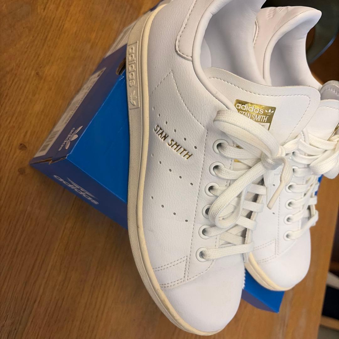 adidas Stan Smith ホワイト スニーカー　24