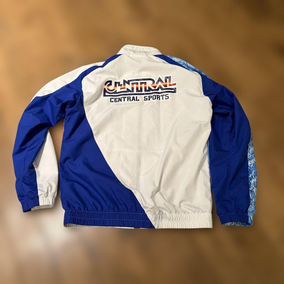 セントラルスポーツ　★☆ 選手用ジャージ　ミズノ　上Sサイズ　下XSサイズ