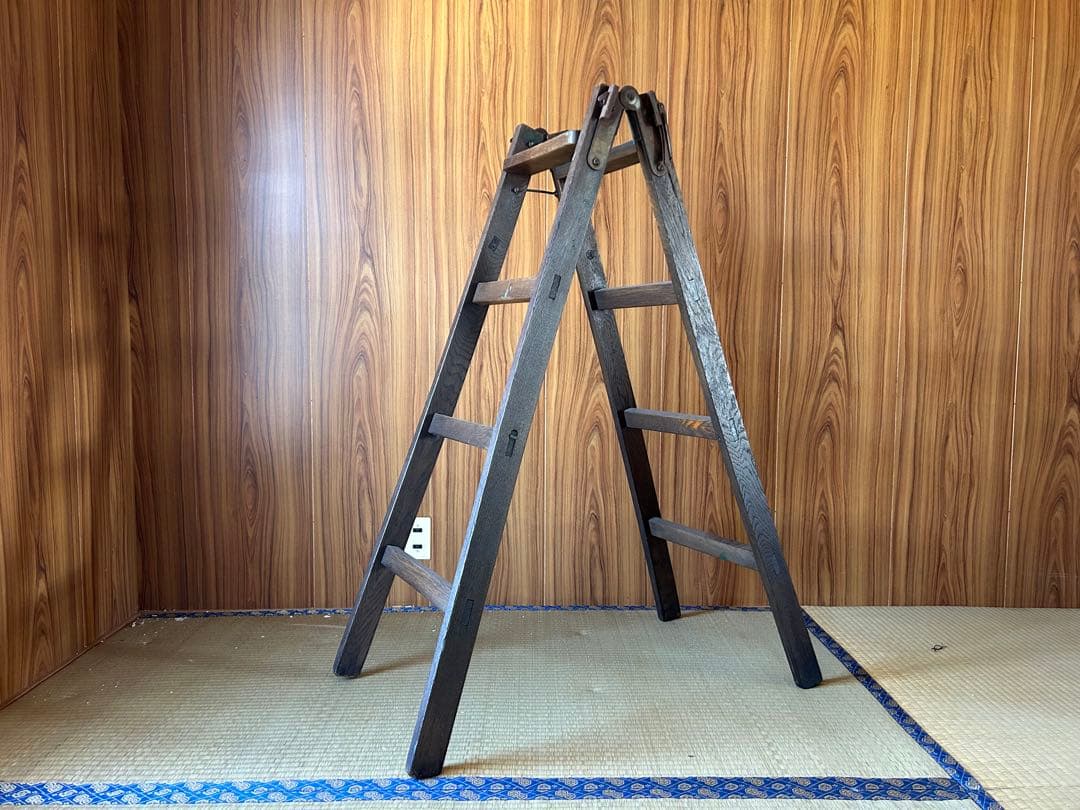 アンティーク　脚立