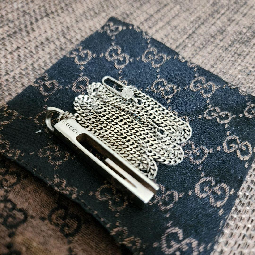 Gucci グッチ ネックレス カットアウト Gバー ペンダント シルバー925