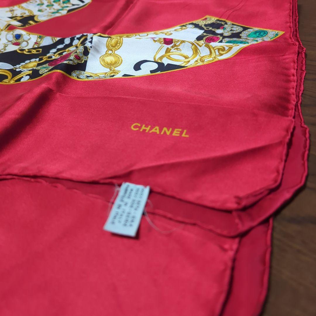 CHANEL シルクスカーフ 赤