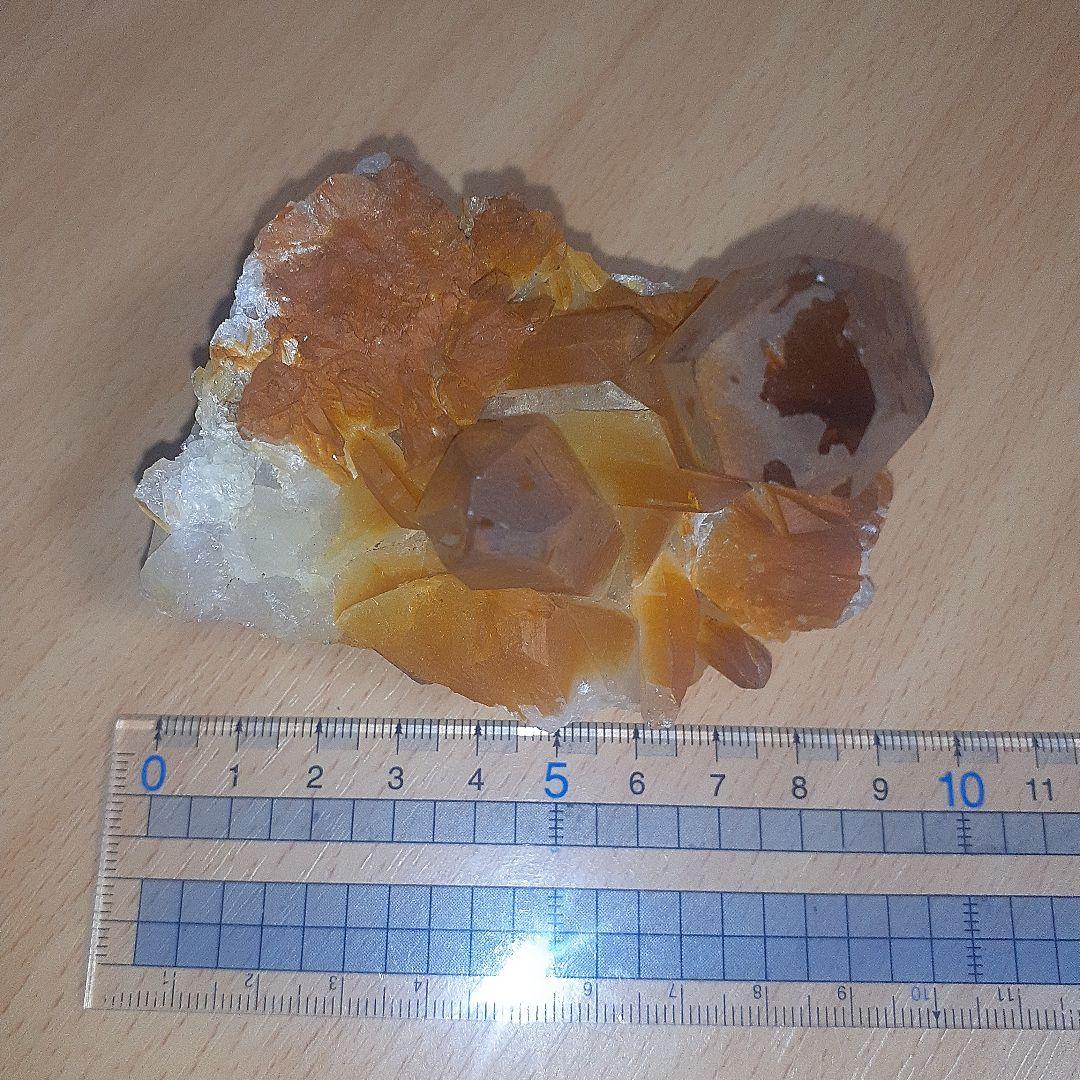 ゴールデンヒーラークォーツ　クラスター