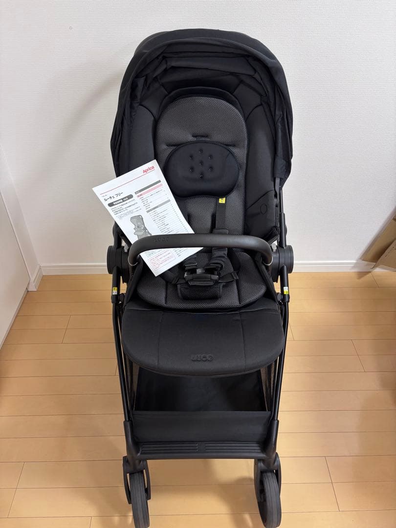 アップリカ　ルーチェフリー　ブラック　ベビーカー