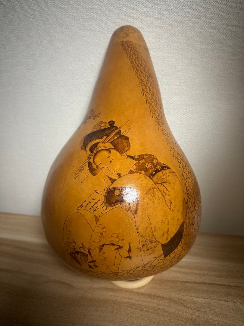 浮世絵風　焼き絵ひょうたん置物