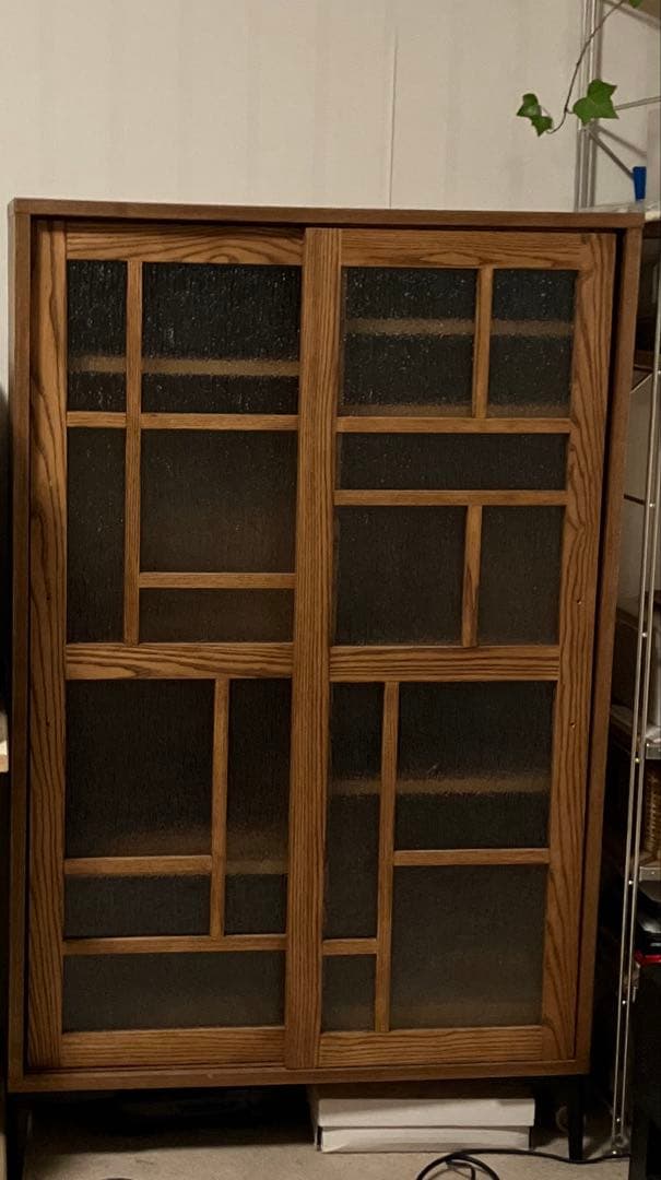 北欧　家具　ガラスキャビネット