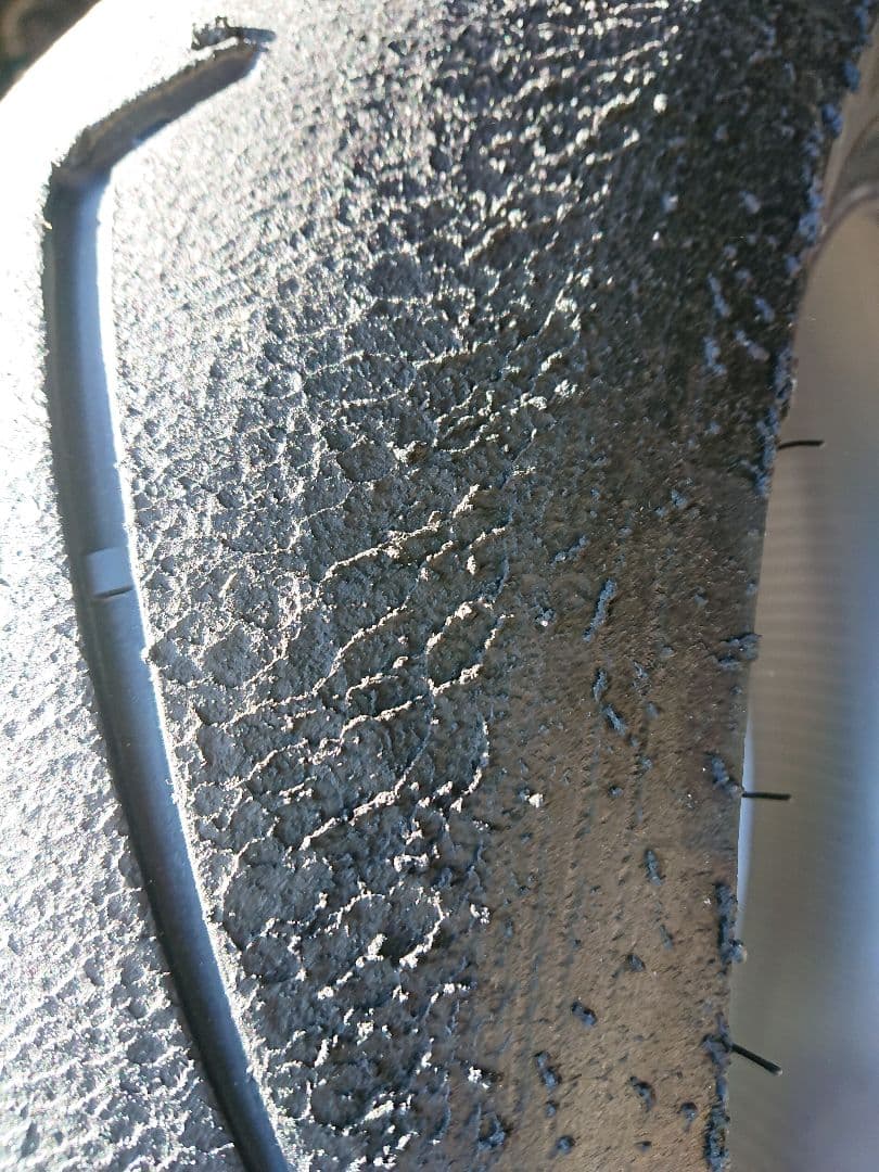 ピレリ スーパーコルサSC V4 120/70R17 200/55R17