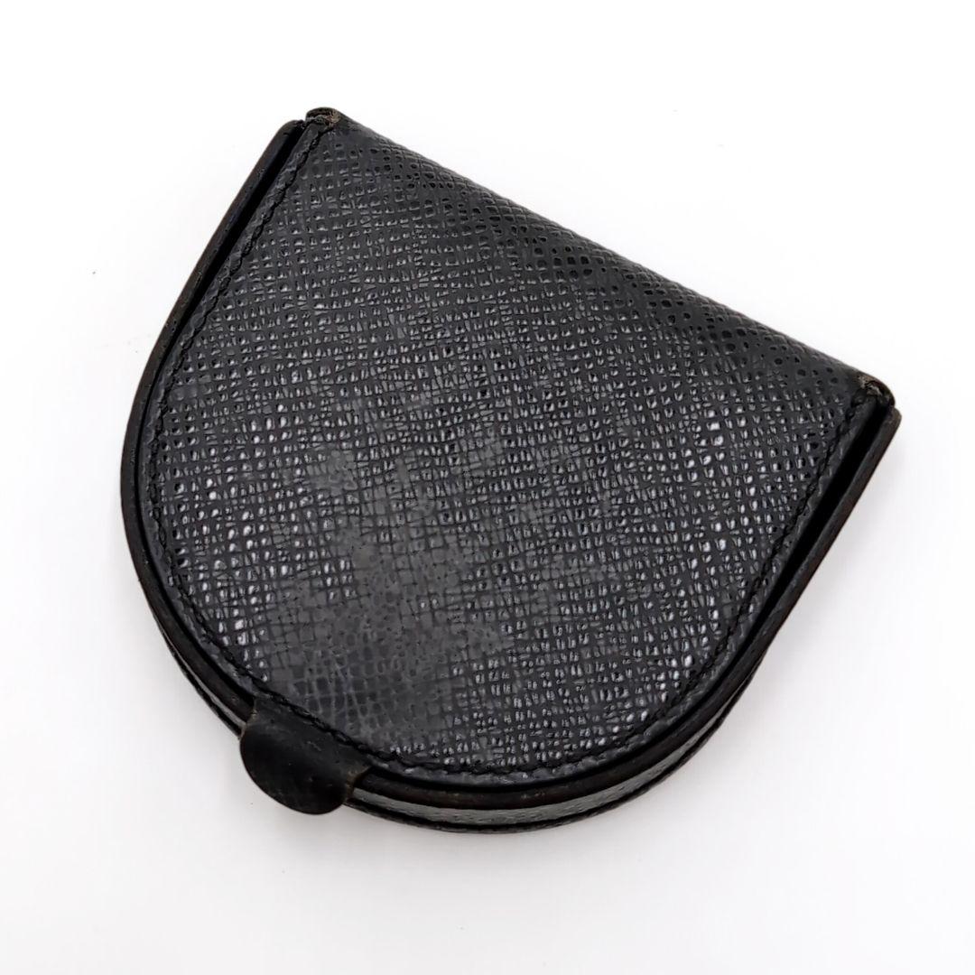 ルイヴィトン　タイガ　キュベット　小銭入れ　ケース　ブラック　レザー　黒