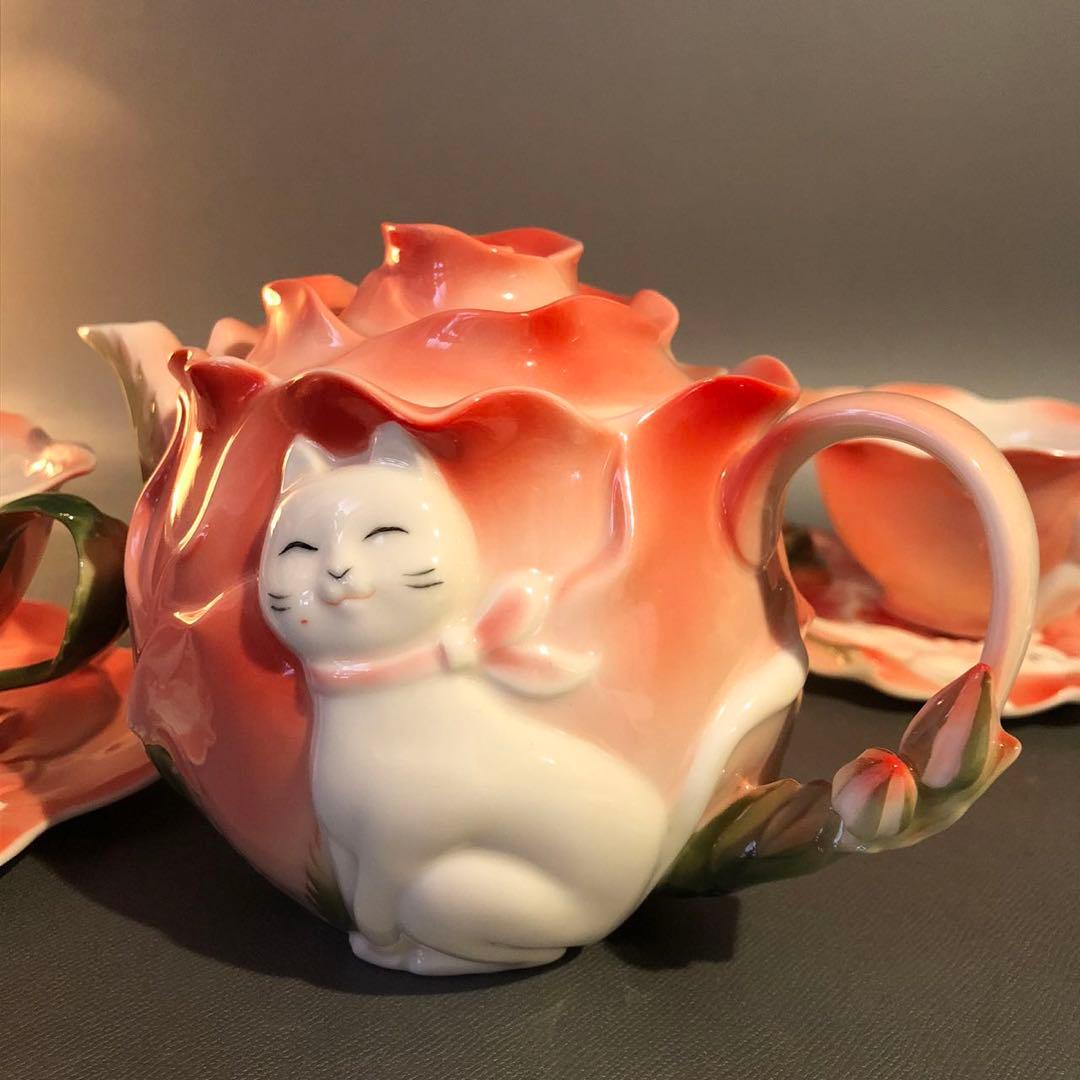 N278、華麗なる立体花 硬質磁器 急須コ—ヒ— 红茶 カップ&ソーサー セット