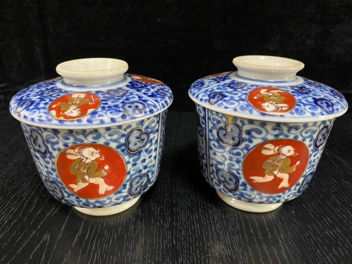 古伊万里　色絵　蓋付き蒸し物碗　人物画　２客揃い