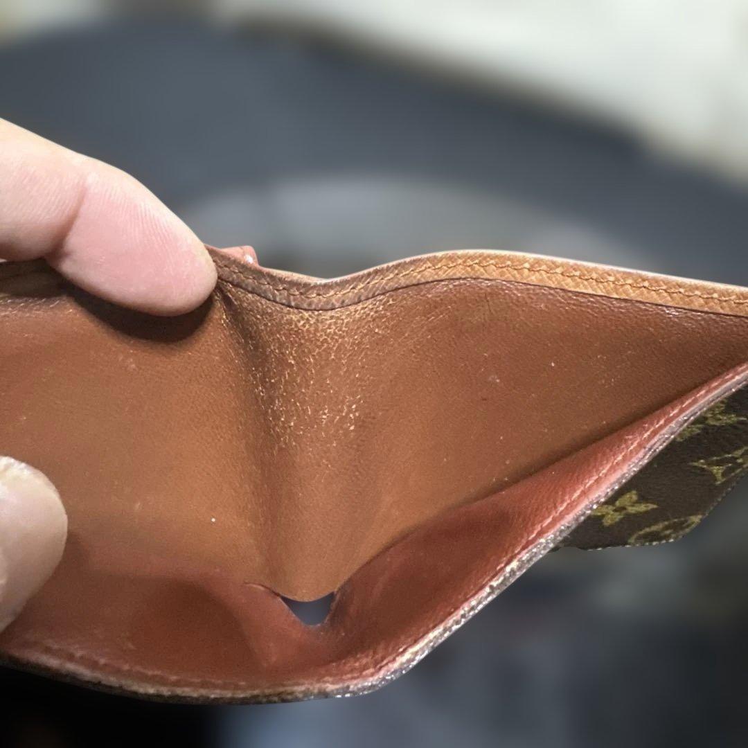 ②☆良品☆ モノグラム♪マルコ☆2つ折り財布★ポケットあり