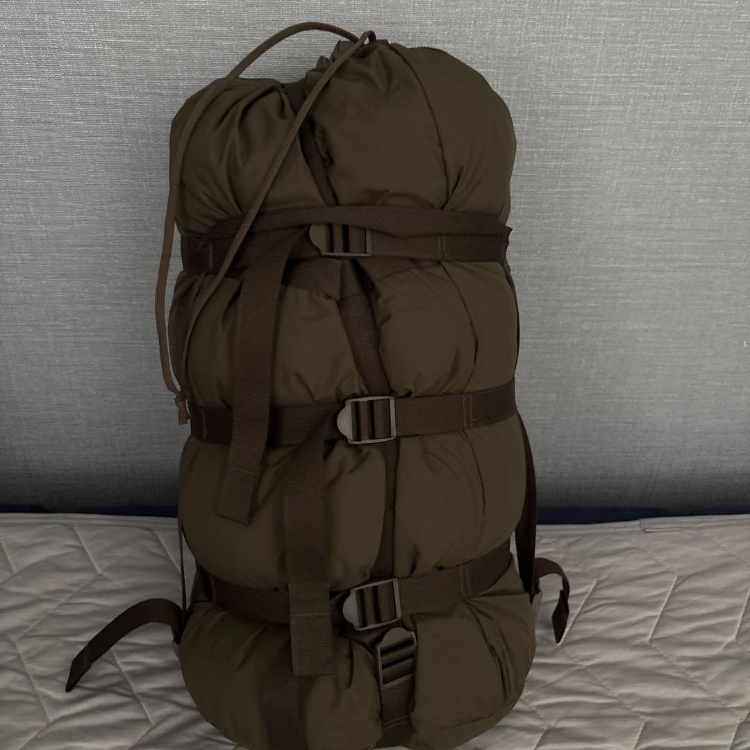 カリンシア　ディフェンス4 Lサイズ （氷点下を耐えられる軍用寝袋）