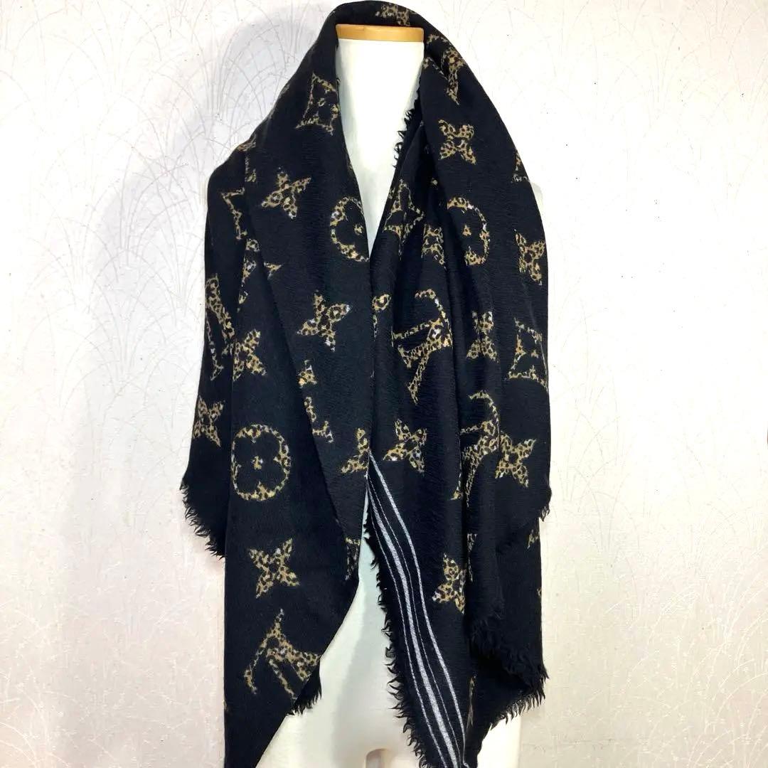 希少レオパード　モノグラム　超大判　LOUIS VUITTON　豹柄