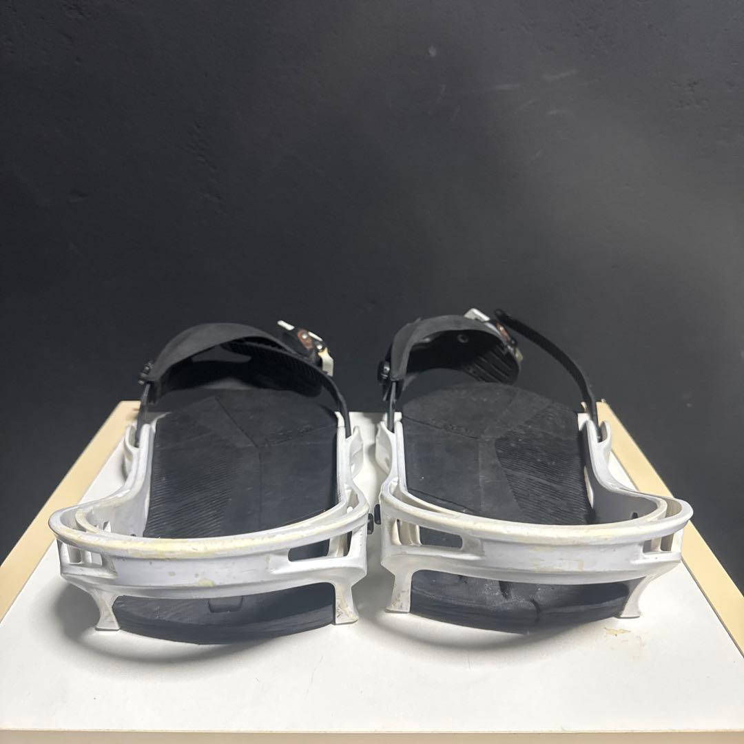 Burton Malavita Wing Sサイズ