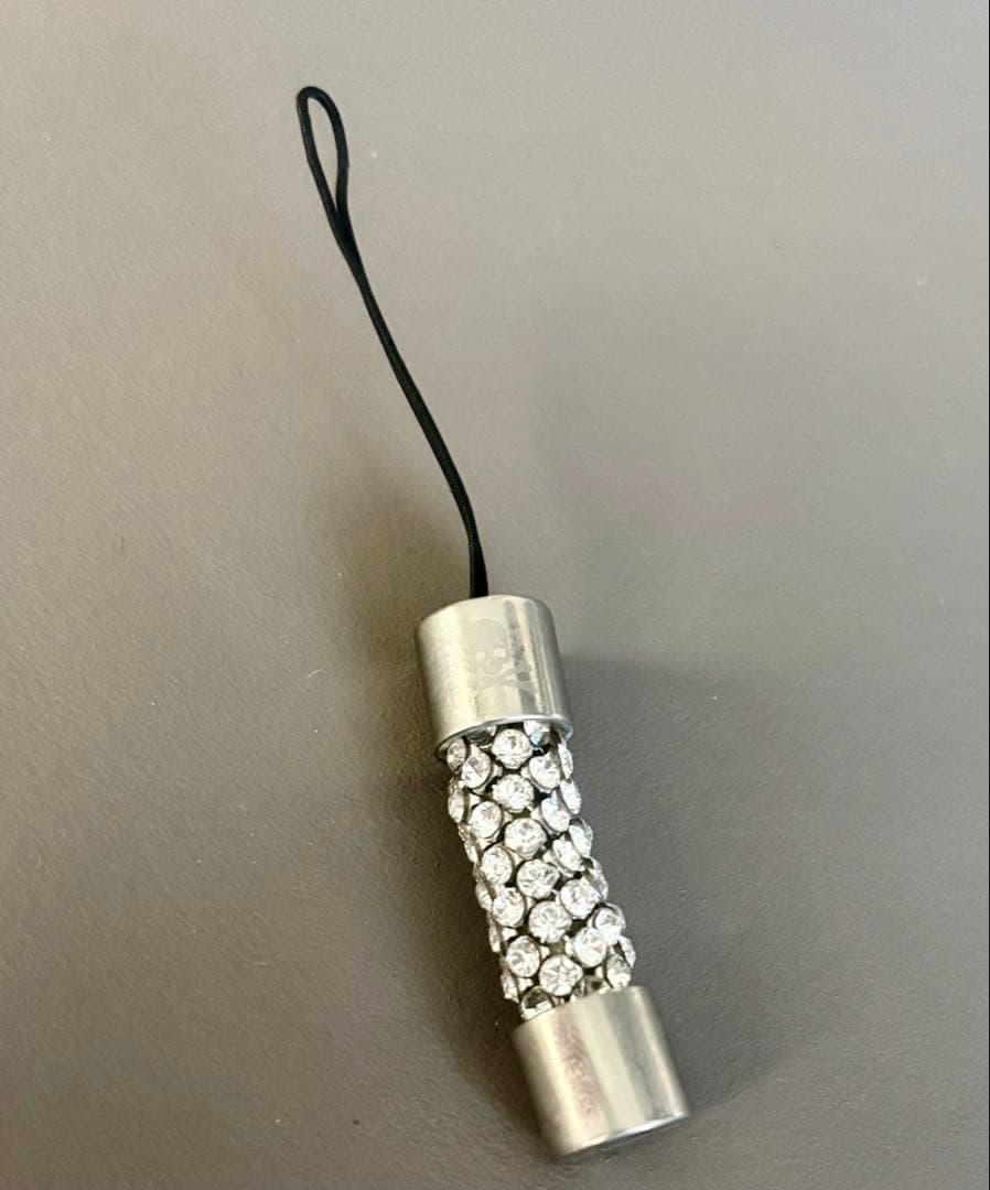 mastermind japan スワロフスキー ストラップ