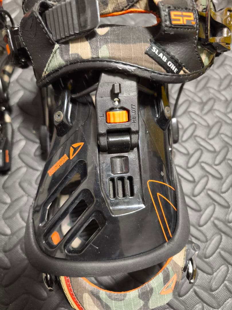 SP スノーボードビンディング カモフラージュ