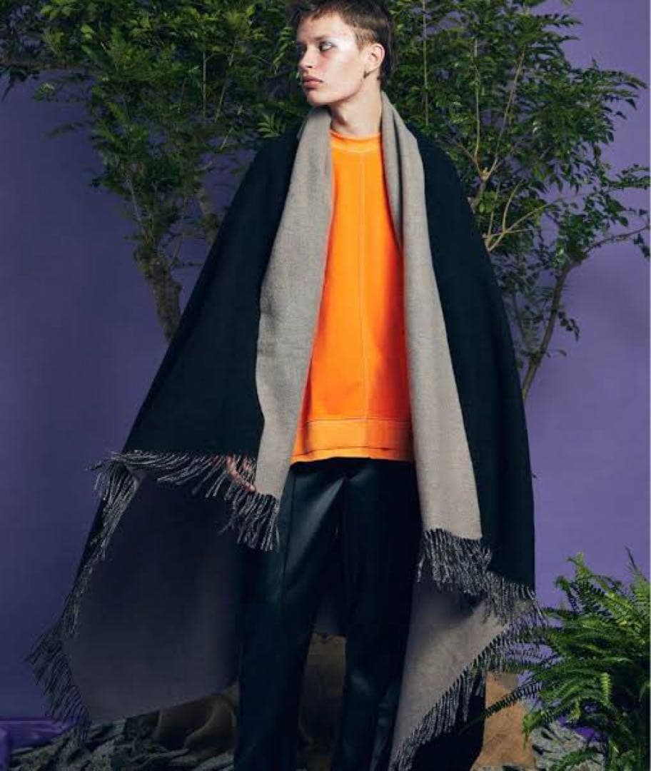 メゾンスペシャル　超大判マフラー　ブラック　ベージュ　カシミヤ