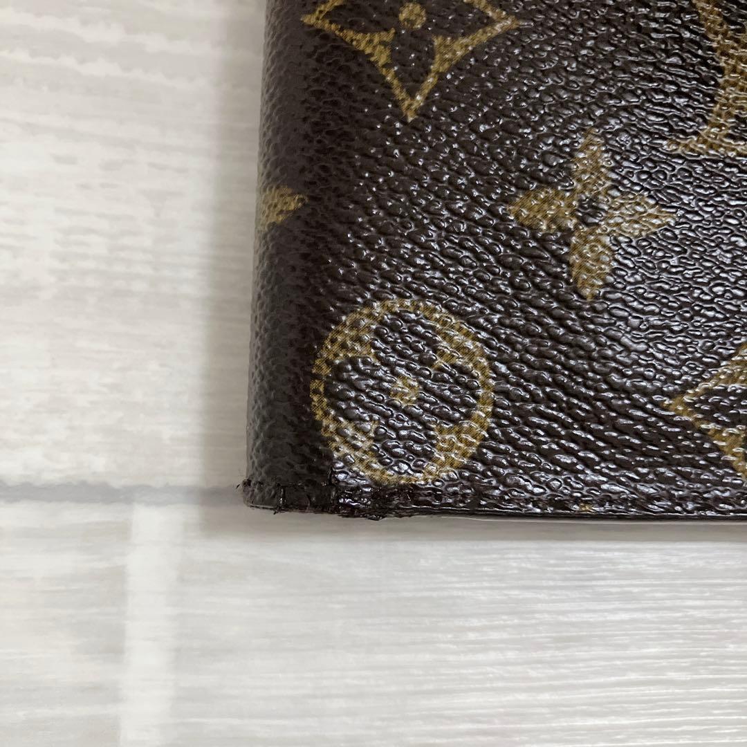 ルイヴィトン 二つ折り財布 ポルトフォイユマルコ