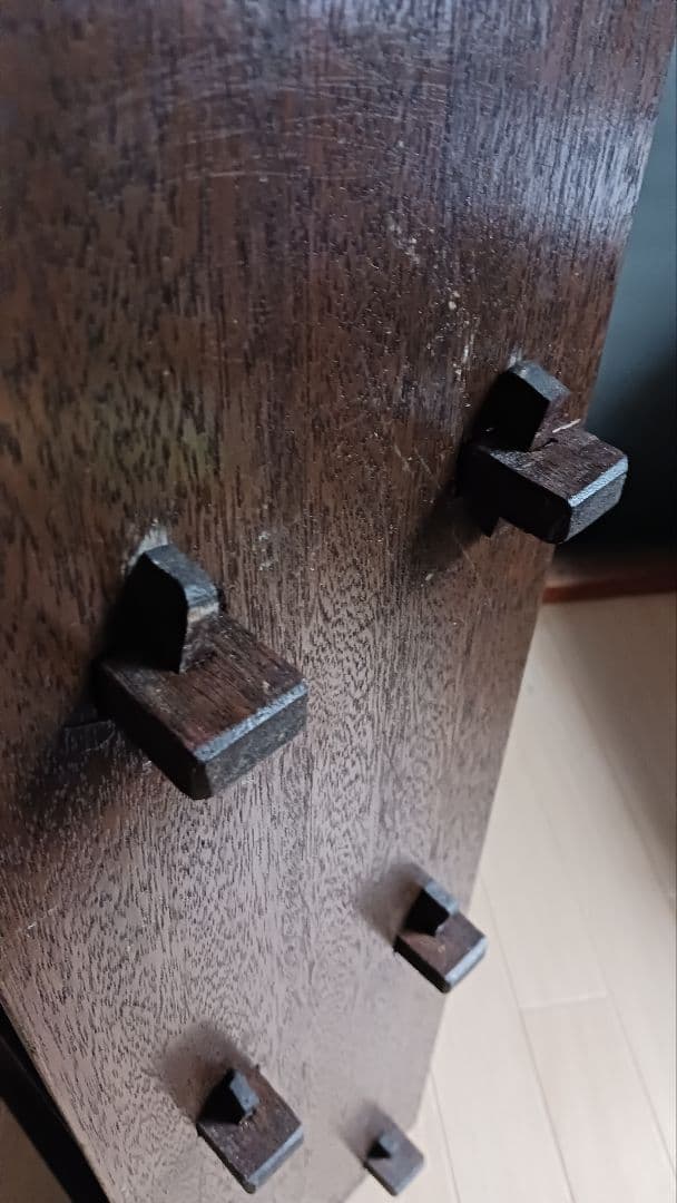 木製くさび形　本棚 4段 チップさん