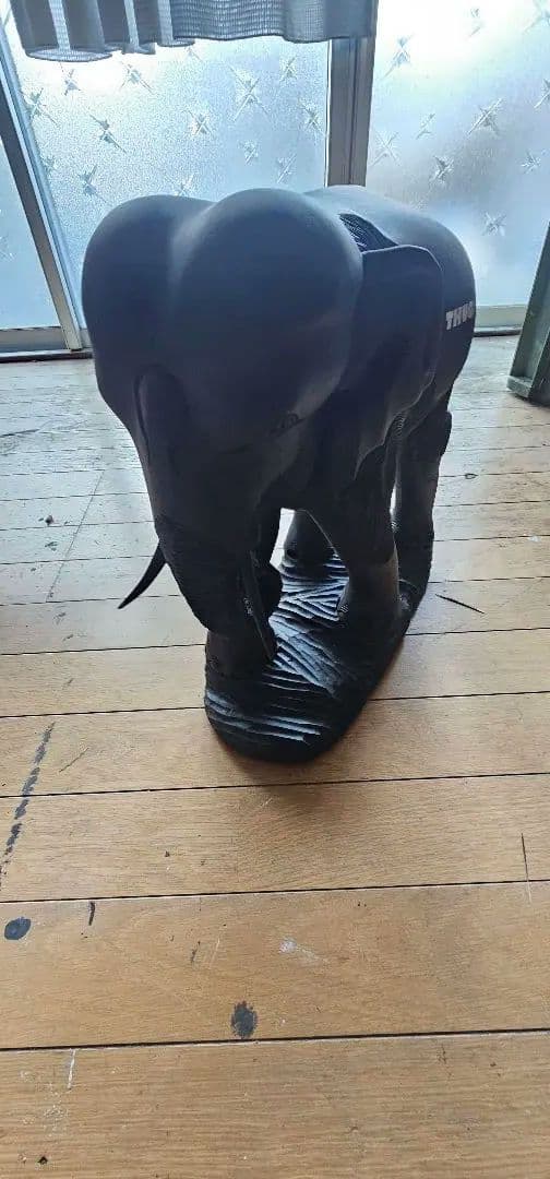 アジアン雑貨　木彫り　 象　置物　つや消し　ブラック　ストリート系