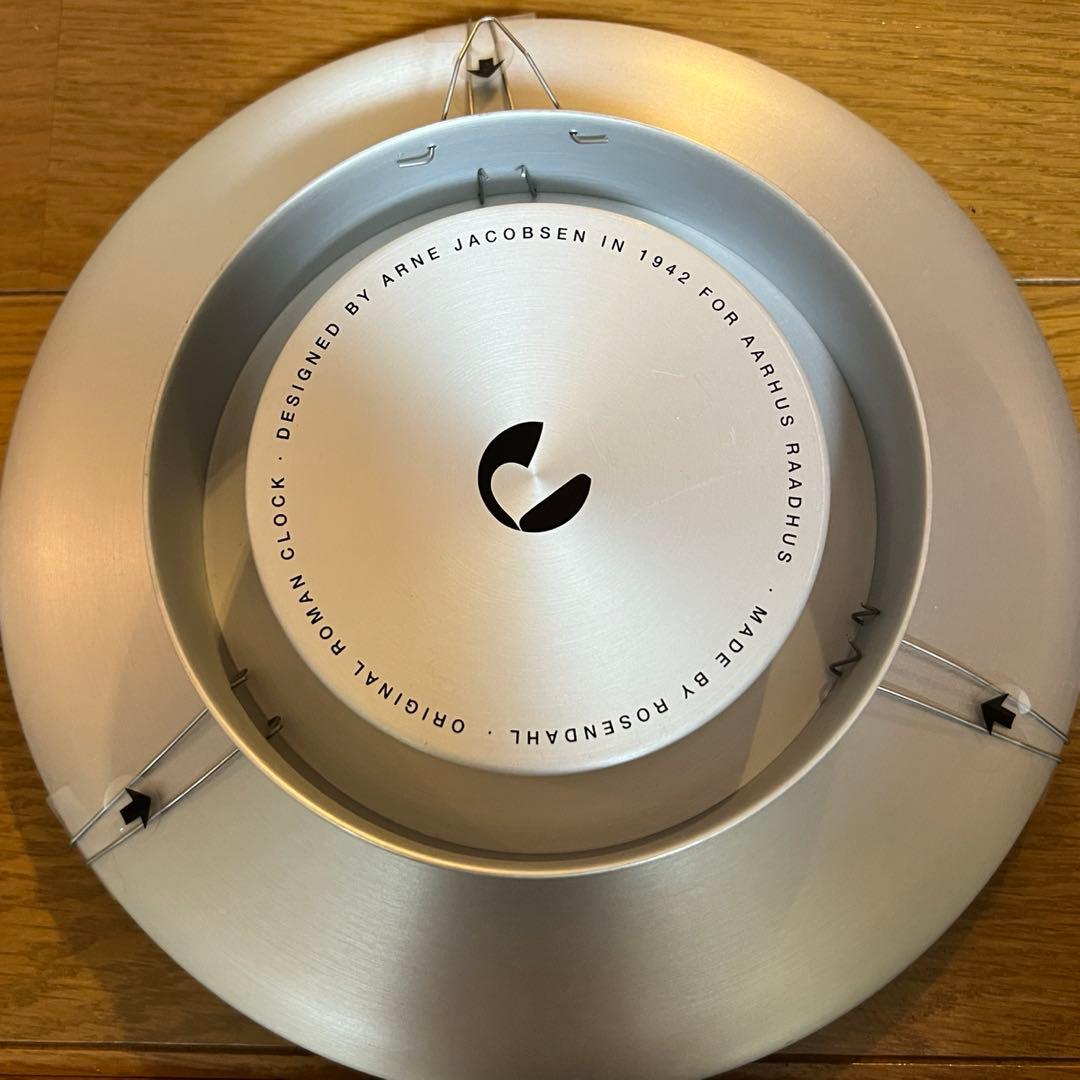 ARNE JACOBSEN 掛け時計