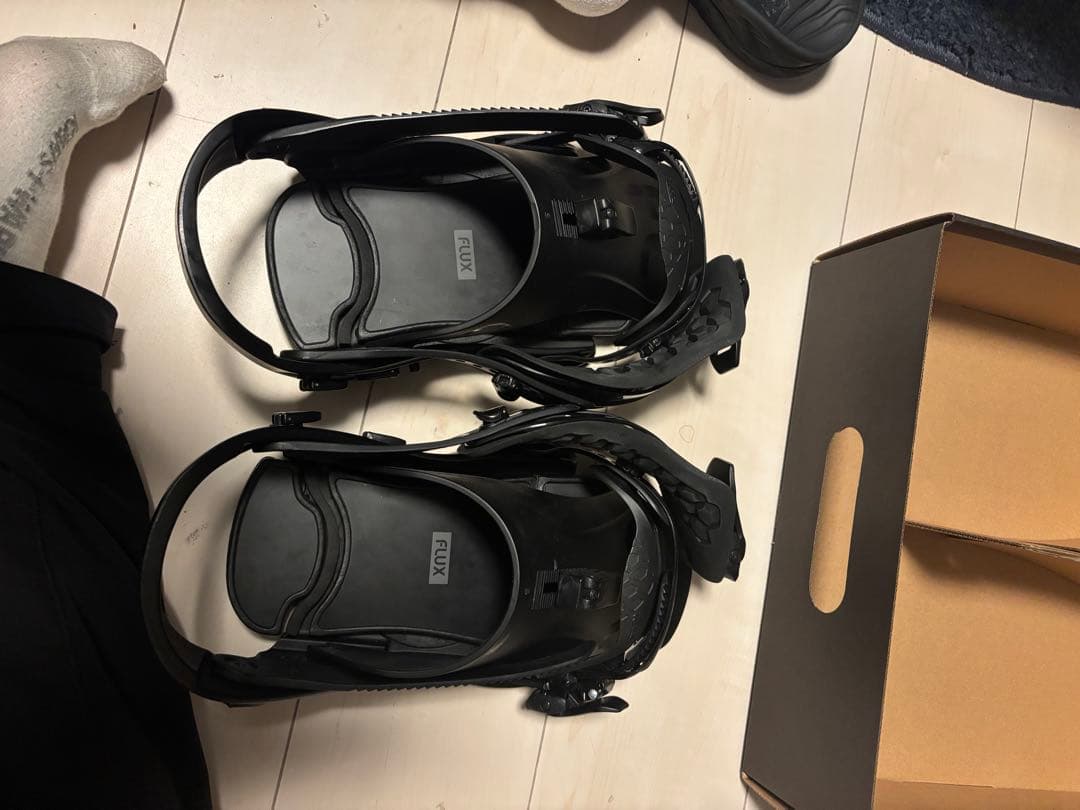 FLUX cv ビンディング 箱付き　sサイズ