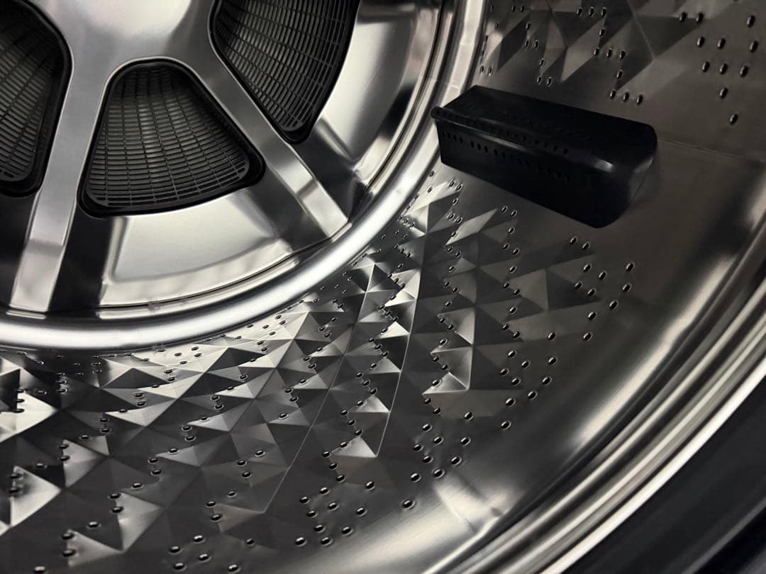 【極美品】2025年8月購入 Panasonic NA-LX129DR