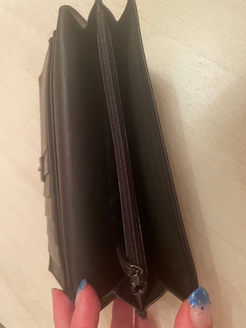 GUCCI GG柄 長財布 箱・タグ付き　黒