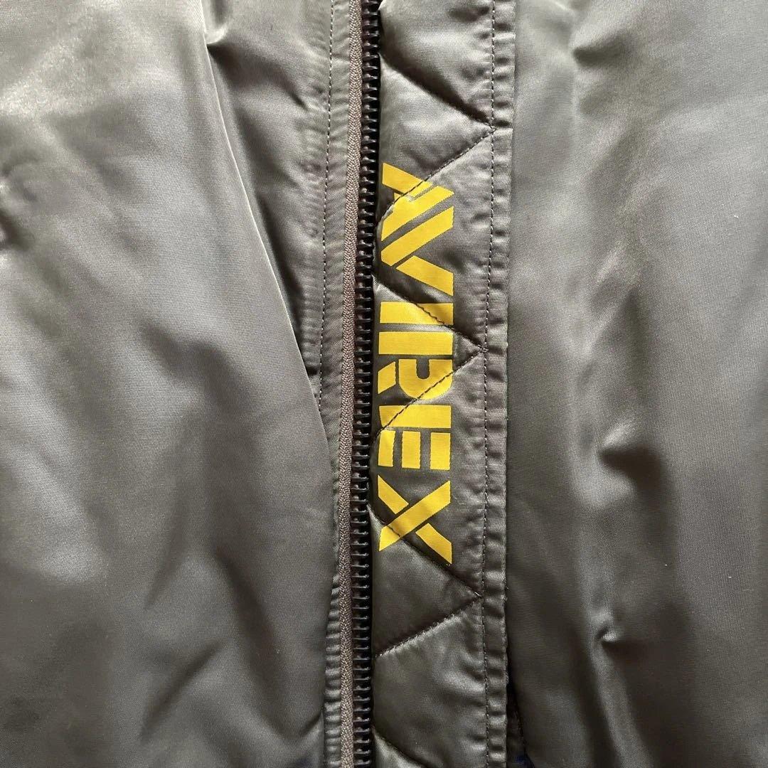 ラ*ん様 AVIREX MA-1ジャケット 刺繍Johnny U.S.A オリー