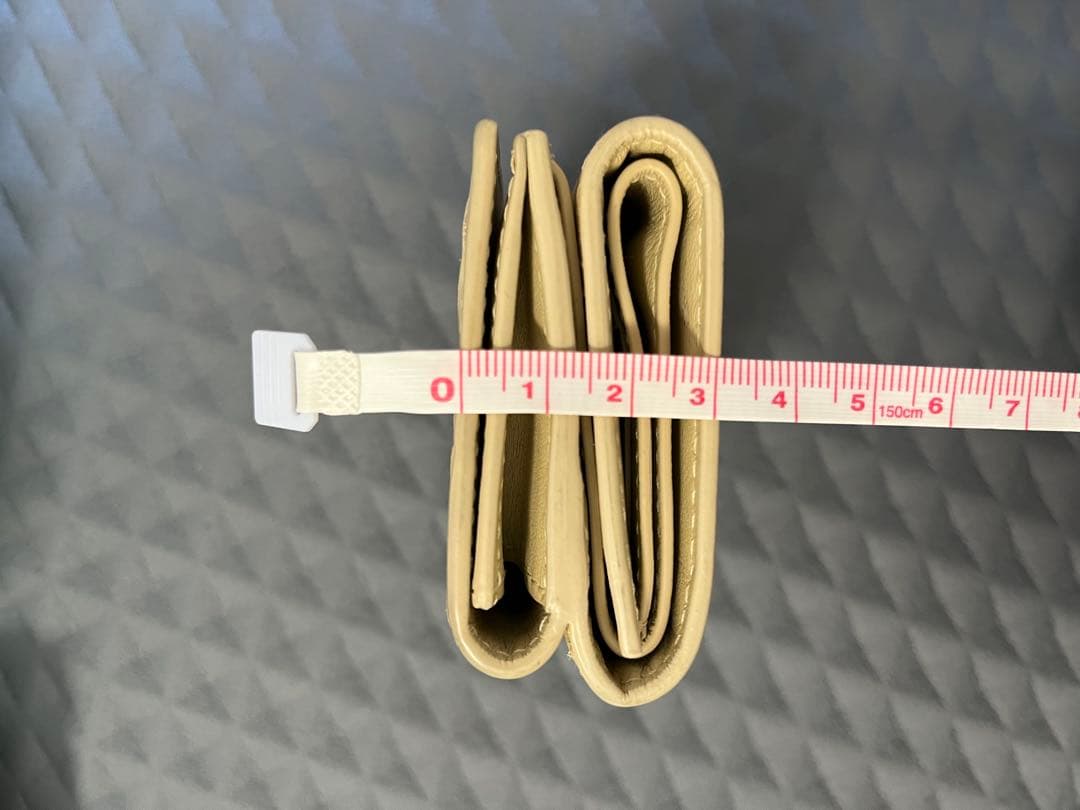 美品　ボッテガヴェネタ ベージュ 三つ折り財布