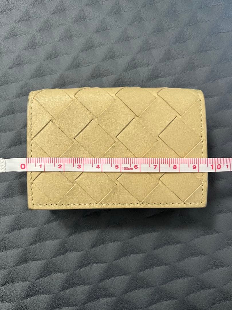 美品　ボッテガヴェネタ ベージュ 三つ折り財布