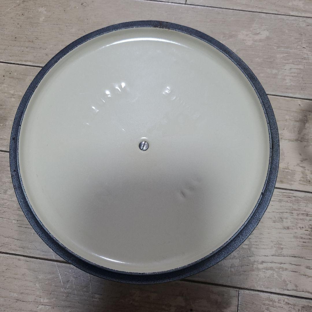 ル・クルーゼ　 LE CREUSET　両手鍋　ライムグリーン色 24cm