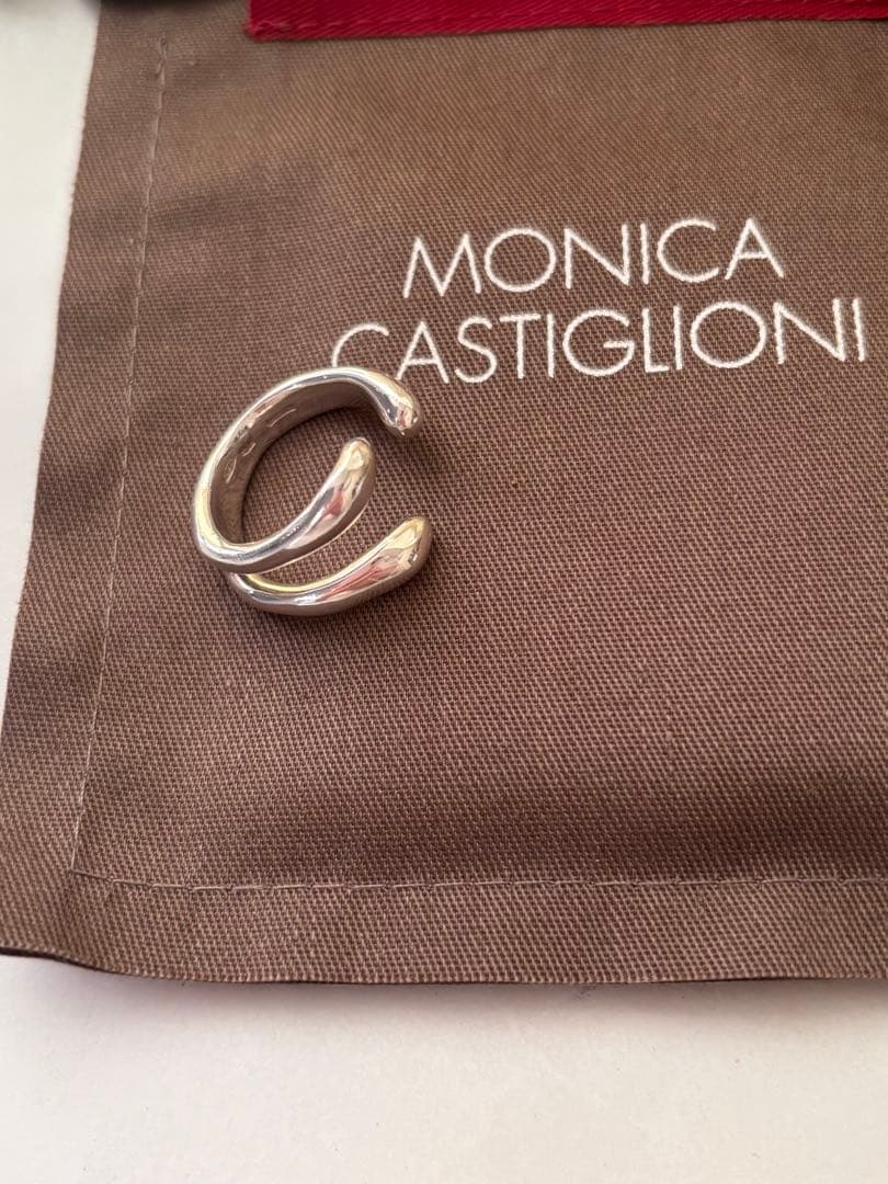 L*M様 モニカ・カスティリオーニ ハグリング A-ABBRACCI-01シルバ