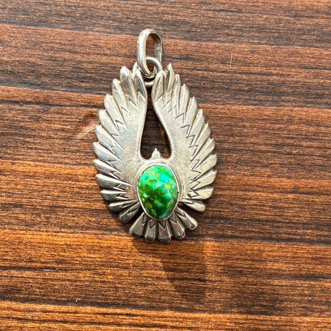 ビンゴブラザーズ　イーグルペンダント