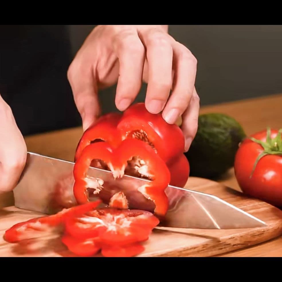 《新作》　V金10号　ダマスカス包丁　ハニカム模様　ブラック柄　剣型　牛刀　三徳