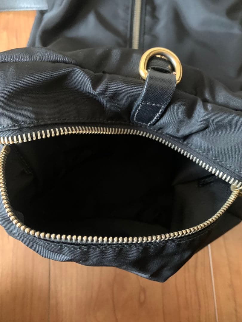 プラダ ナイロン ボストンバッグ レディース