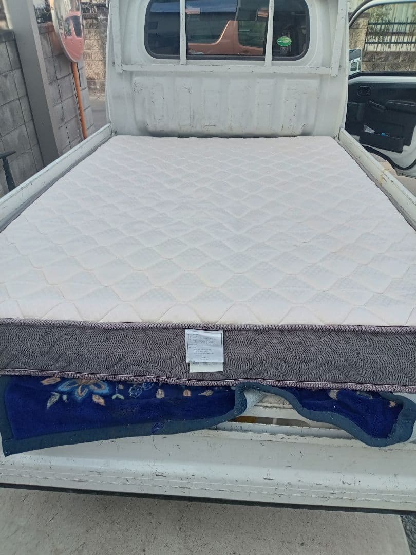 美品　ダブルマットレス　群馬埼玉栃木