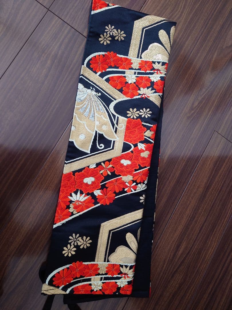 七五三　ジュニア帯　大人用正絹袋帯からの作り帯　1点物　だらり帯　蝶柄　黒