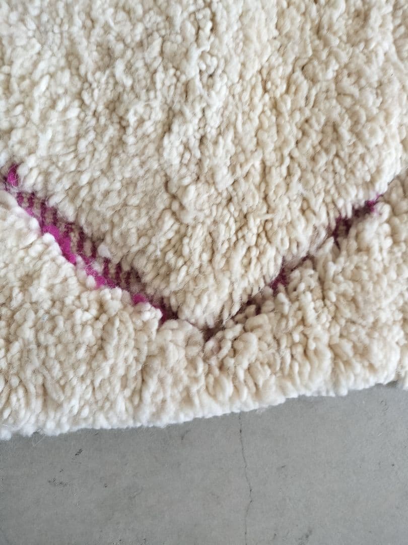 新品/アイボリーベースダイヤ柄平織りマゼンタピンク　ベニワレンNo.614