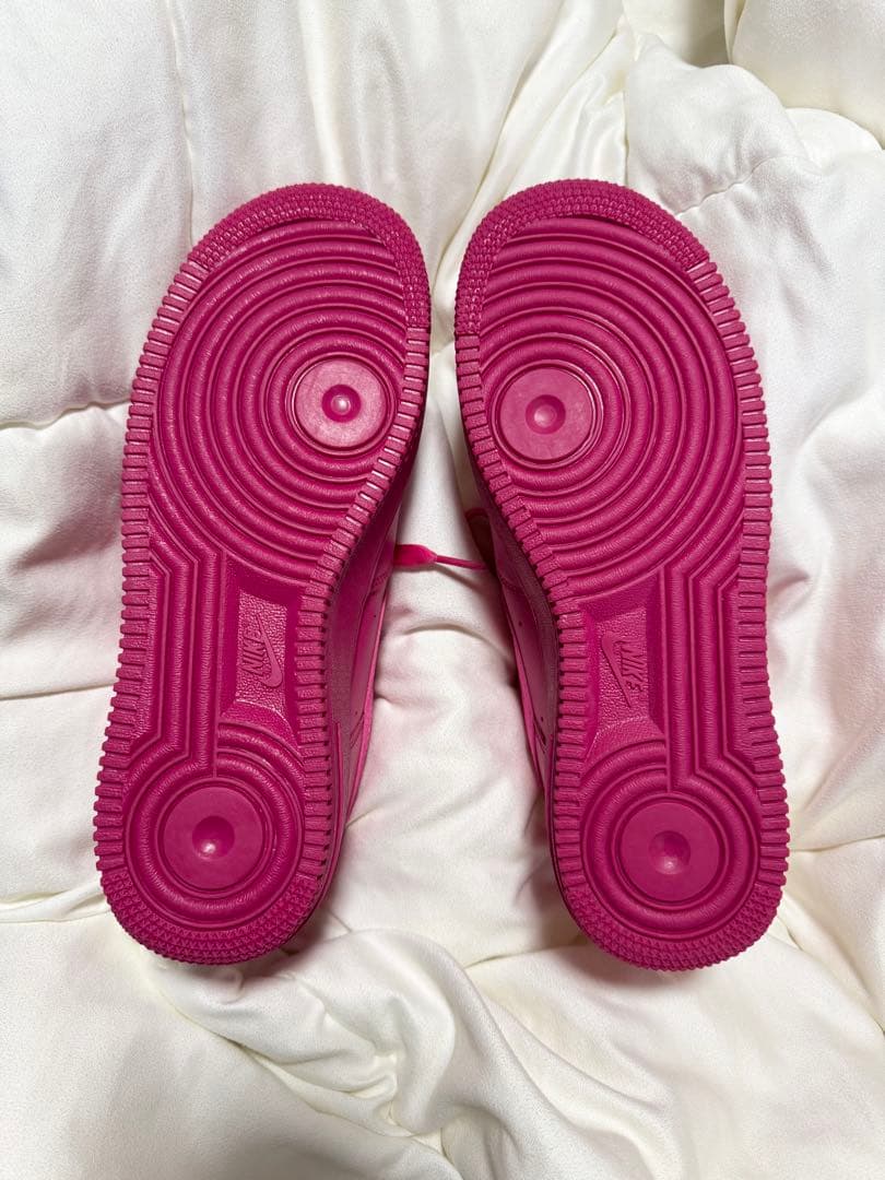 NIKE エアフォース1 ピンク　25cm