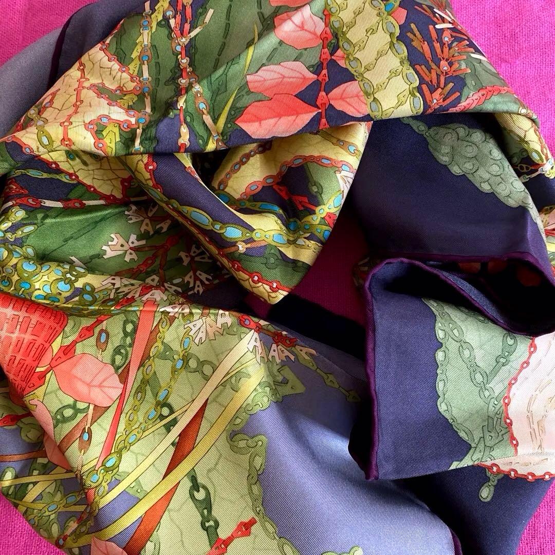 Asprey LONDONシルクスカーフ　フラワー柄 スカーフ 極美品　希少