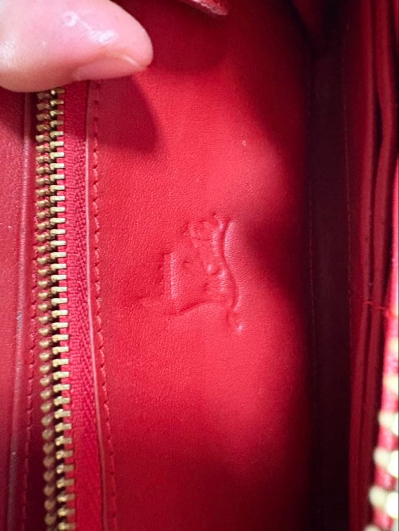 ブランド：Christian Louboutin（クリスチャン ルブタン）