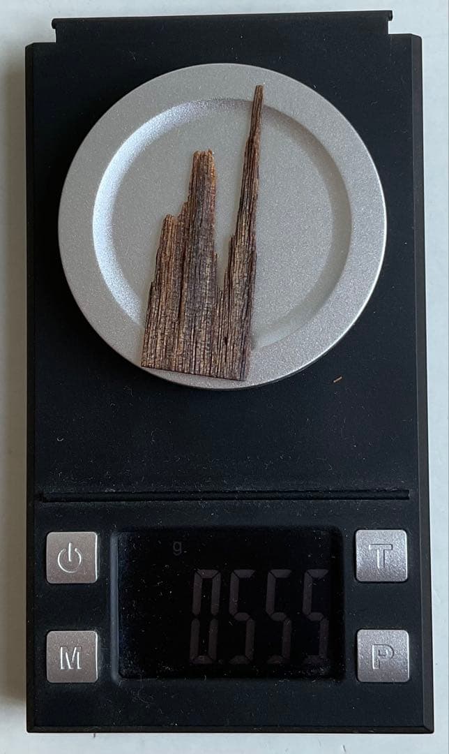 香木 古渡命銘木《初音》約0,55g 沈香 伽羅 奇南 奇楠 お香 香道