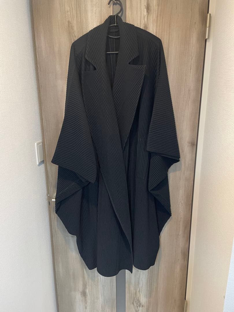 オムプリッセイッセイミヤケ キモノコート HP01JA100 サイズ3 ブラック