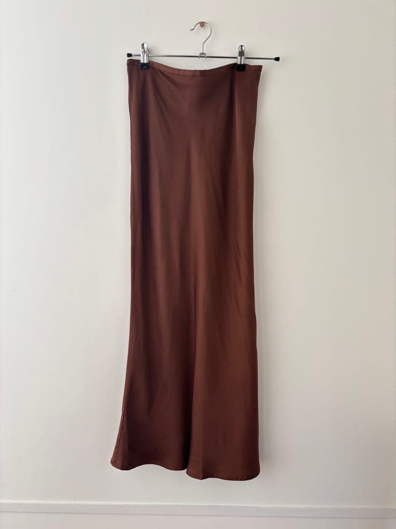 スカート BASERANGE DYDINE FITTED SKIRT