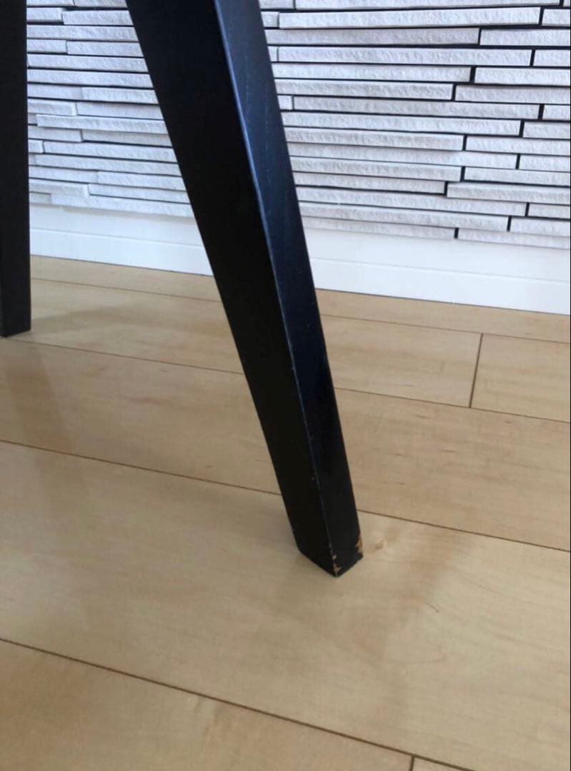 カッシーナ　リプロダクト　モダンアームチェア ラタン・黒